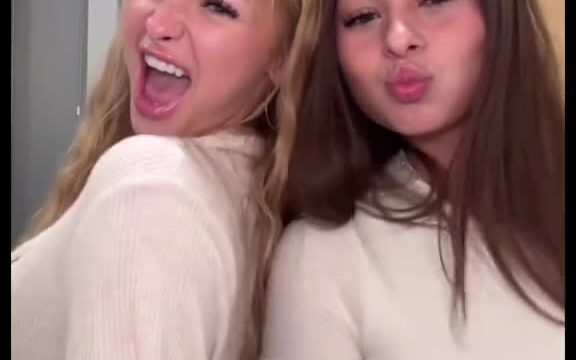 Julia Filippo – Sophie Rain Onlyfans video Erotic Together